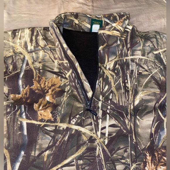 Cabela’s heavyweight 1/4 zip pullover. Max 4 camo. Size 2xl - Picture 2 of 7